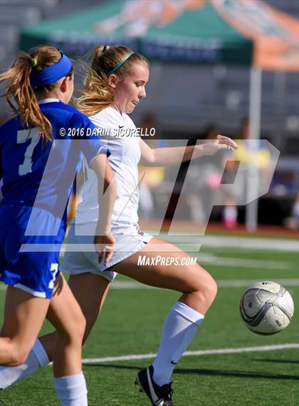 Thumbnail 1 in Chandler vs Desert Mountain (Coyote Classic Tournament) photogallery.