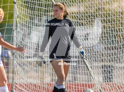 Thumbnail 3 in Chandler vs Desert Mountain (Coyote Classic Tournament) photogallery.