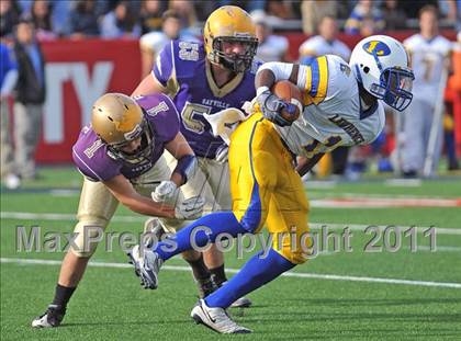Thumbnail 1 in Lawrence vs. Sayville (Long Island Class 3 Final) photogallery.