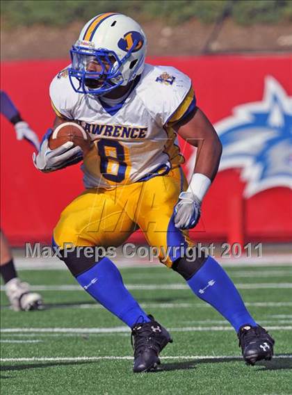 Thumbnail 3 in Lawrence vs. Sayville (Long Island Class 3 Final) photogallery.