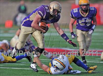 Thumbnail 1 in Lawrence vs. Sayville (Long Island Class 3 Final) photogallery.