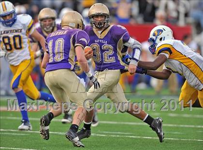 Thumbnail 2 in Lawrence vs. Sayville (Long Island Class 3 Final) photogallery.