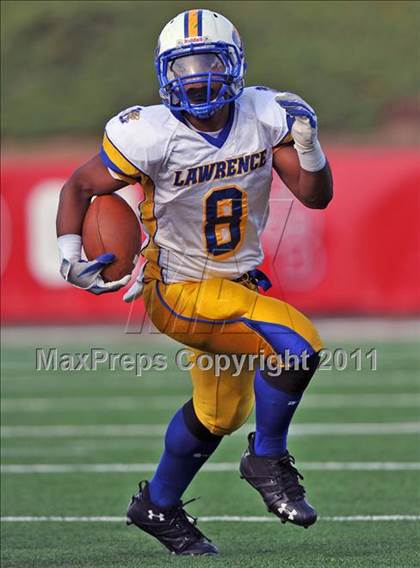 Thumbnail 1 in Lawrence vs. Sayville (Long Island Class 3 Final) photogallery.