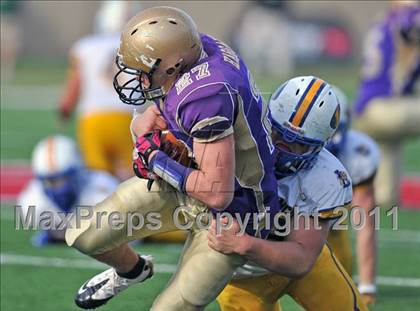 Thumbnail 1 in Lawrence vs. Sayville (Long Island Class 3 Final) photogallery.