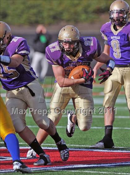 Thumbnail 3 in Lawrence vs. Sayville (Long Island Class 3 Final) photogallery.