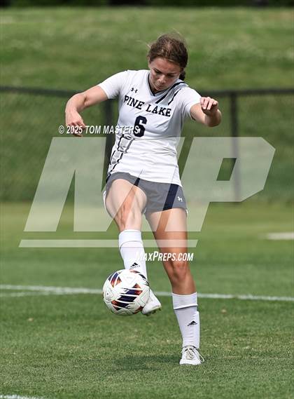 Thumbnail 3 in Pine Lake Prep vs. Franklin Academy (NCHSAA 2A Championship) photogallery.