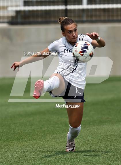 Thumbnail 3 in Pine Lake Prep vs. Franklin Academy (NCHSAA 2A Championship) photogallery.
