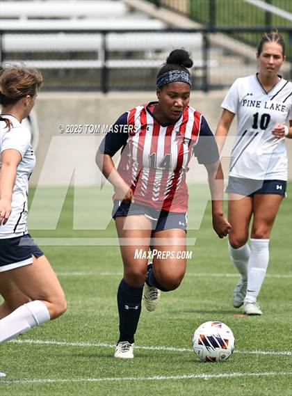 Thumbnail 3 in Pine Lake Prep vs. Franklin Academy (NCHSAA 2A Championship) photogallery.