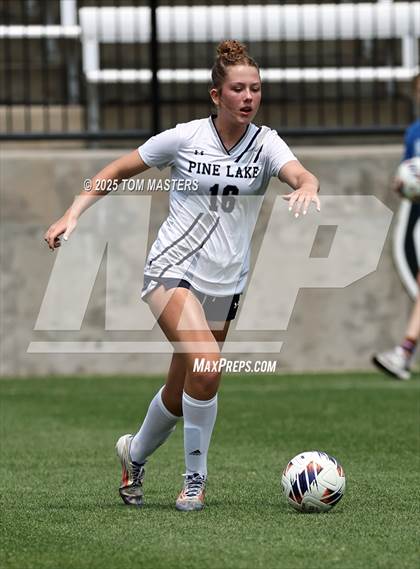 Thumbnail 3 in Pine Lake Prep vs. Franklin Academy (NCHSAA 2A Championship) photogallery.