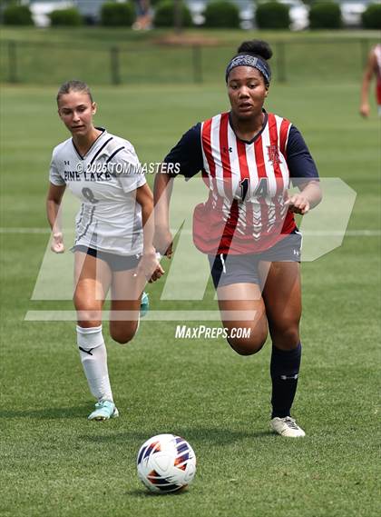 Thumbnail 3 in Pine Lake Prep vs. Franklin Academy (NCHSAA 2A Championship) photogallery.