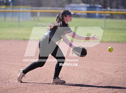 Thumbnail 3 in Foran @ North Haven photogallery.