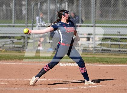 Thumbnail 1 in Foran @ North Haven photogallery.