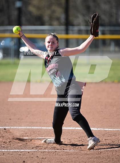 Thumbnail 3 in Foran @ North Haven photogallery.