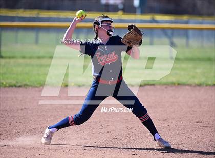Thumbnail 3 in Foran @ North Haven photogallery.