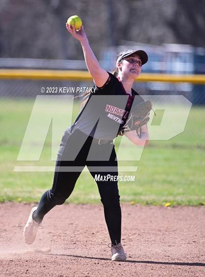 Thumbnail 3 in Foran @ North Haven photogallery.
