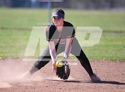 Thumbnail 2 in Foran @ North Haven photogallery.