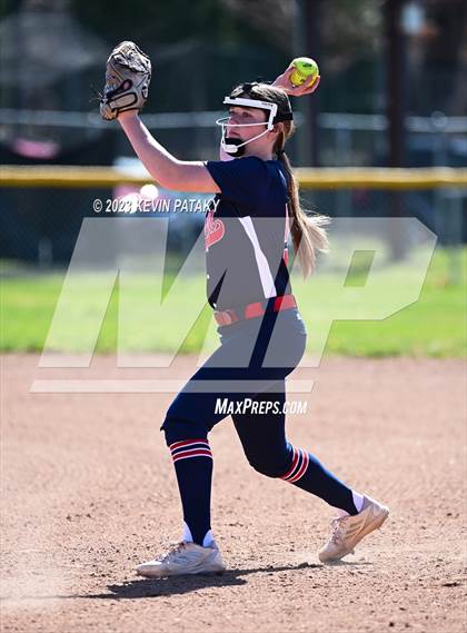 Thumbnail 1 in Foran @ North Haven photogallery.