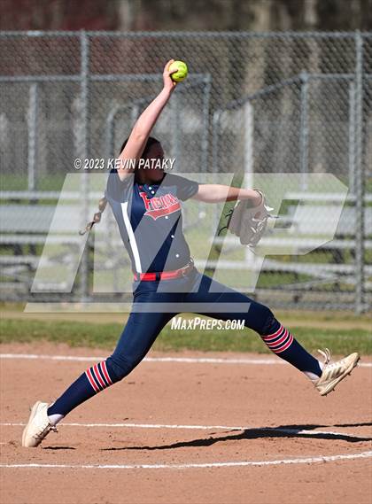 Thumbnail 1 in Foran @ North Haven photogallery.