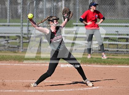 Thumbnail 3 in Foran @ North Haven photogallery.