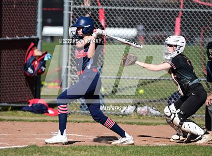 Thumbnail 3 in Foran @ North Haven photogallery.