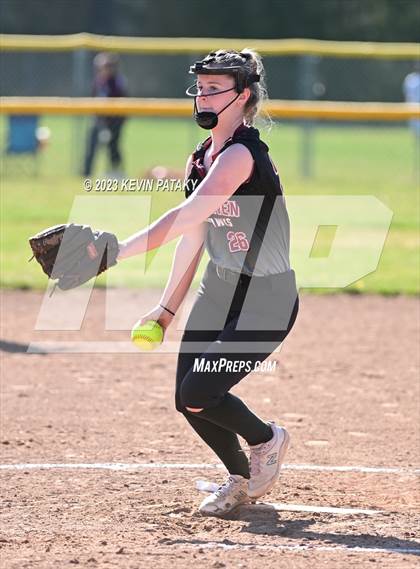 Thumbnail 3 in Foran @ North Haven photogallery.