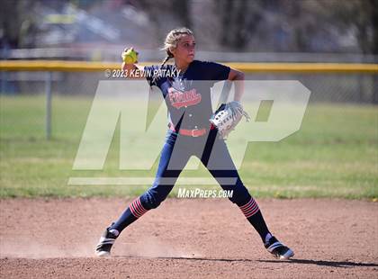 Thumbnail 3 in Foran @ North Haven photogallery.