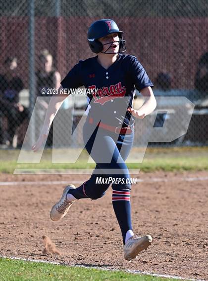 Thumbnail 3 in Foran @ North Haven photogallery.