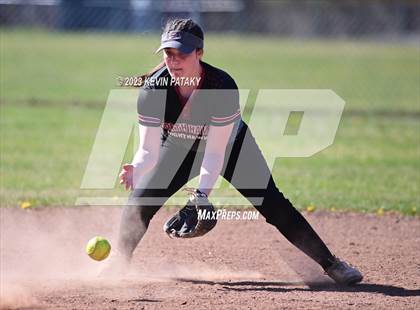 Thumbnail 1 in Foran @ North Haven photogallery.