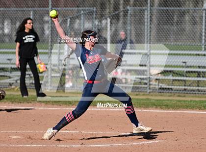 Thumbnail 3 in Foran @ North Haven photogallery.