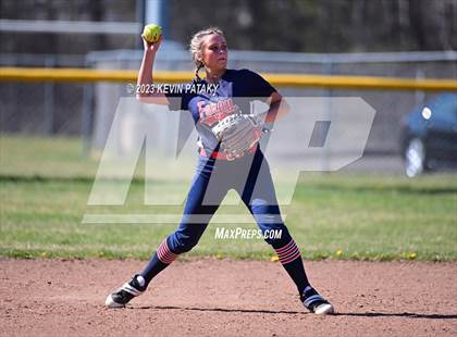 Thumbnail 3 in Foran @ North Haven photogallery.