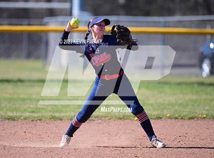 Thumbnail 1 in Foran @ North Haven photogallery.