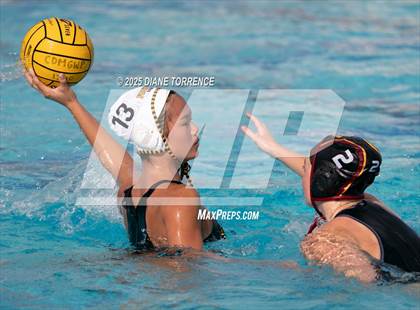 Thumbnail 1 in Woodrow Wilson vs Foothill (Bill Barnett Holiday Cup) photogallery.