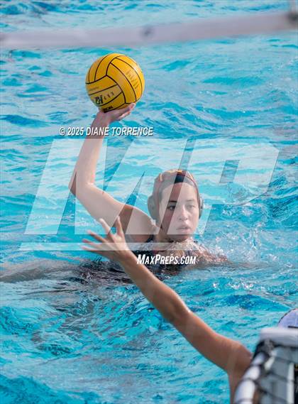 Thumbnail 3 in Woodrow Wilson vs Foothill (Bill Barnett Holiday Cup) photogallery.