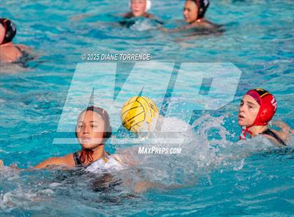 Thumbnail 3 in Woodrow Wilson vs Foothill (Bill Barnett Holiday Cup) photogallery.