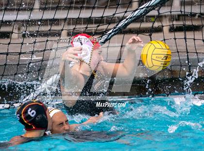 Thumbnail 3 in Woodrow Wilson vs Foothill (Bill Barnett Holiday Cup) photogallery.