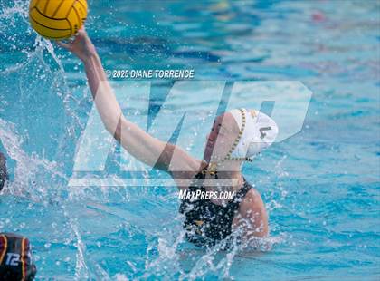 Thumbnail 1 in Woodrow Wilson vs Foothill (Bill Barnett Holiday Cup) photogallery.