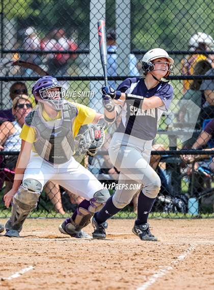 Thumbnail 1 in Pleasant Valley vs Waukee (Rick Doran Classic) photogallery.