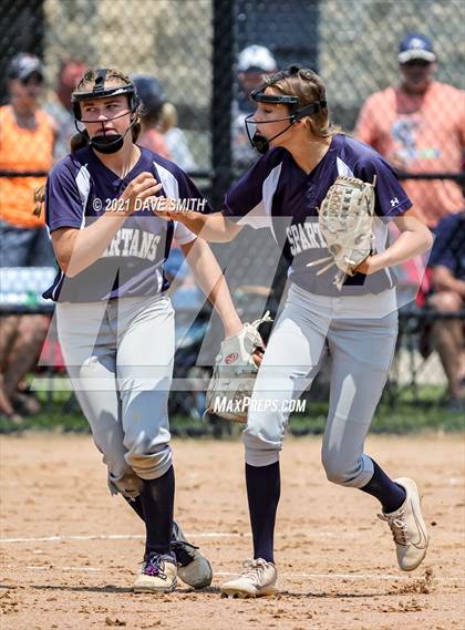 Thumbnail 3 in Pleasant Valley vs Waukee (Rick Doran Classic) photogallery.