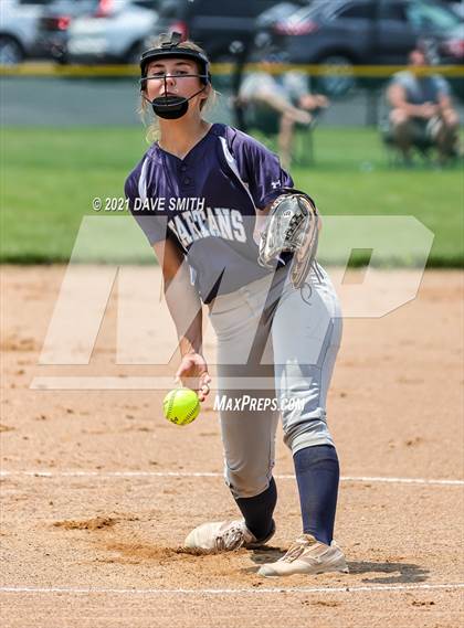 Thumbnail 2 in Pleasant Valley vs Waukee (Rick Doran Classic) photogallery.