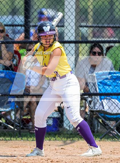 Thumbnail 3 in Pleasant Valley vs Waukee (Rick Doran Classic) photogallery.