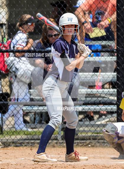 Thumbnail 3 in Pleasant Valley vs Waukee (Rick Doran Classic) photogallery.