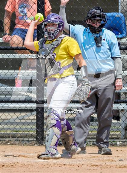 Thumbnail 1 in Pleasant Valley vs Waukee (Rick Doran Classic) photogallery.