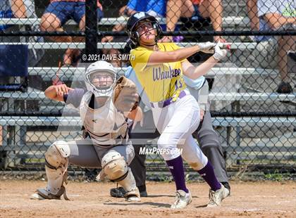 Thumbnail 3 in Pleasant Valley vs Waukee (Rick Doran Classic) photogallery.
