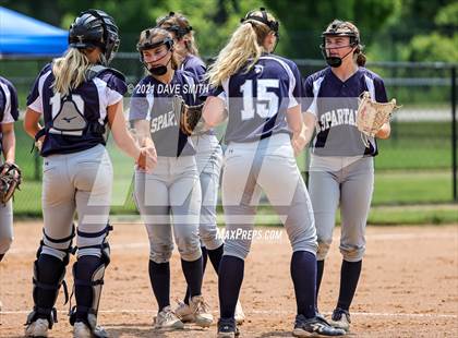 Thumbnail 3 in Pleasant Valley vs Waukee (Rick Doran Classic) photogallery.