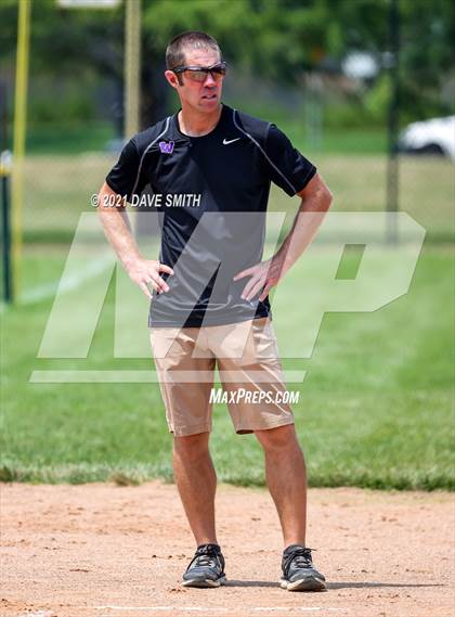 Thumbnail 1 in Pleasant Valley vs Waukee (Rick Doran Classic) photogallery.
