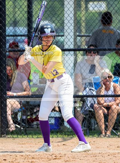 Thumbnail 2 in Pleasant Valley vs Waukee (Rick Doran Classic) photogallery.