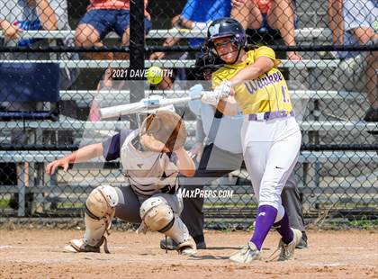Thumbnail 3 in Pleasant Valley vs Waukee (Rick Doran Classic) photogallery.