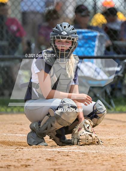 Thumbnail 1 in Pleasant Valley vs Waukee (Rick Doran Classic) photogallery.