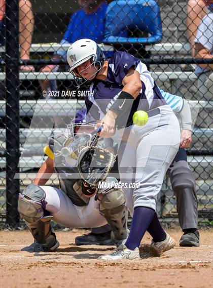 Thumbnail 3 in Pleasant Valley vs Waukee (Rick Doran Classic) photogallery.