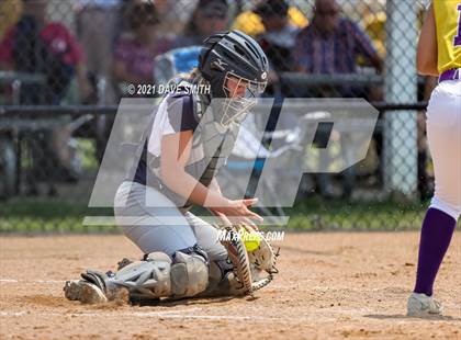 Thumbnail 3 in Pleasant Valley vs Waukee (Rick Doran Classic) photogallery.
